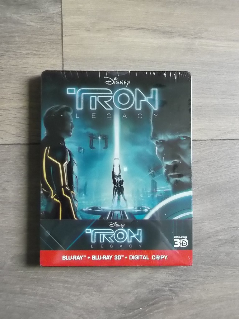 TRON Legacy (Limited Steelbook Edition) (+ 3D Blu-ray + Digital Copy) (1)