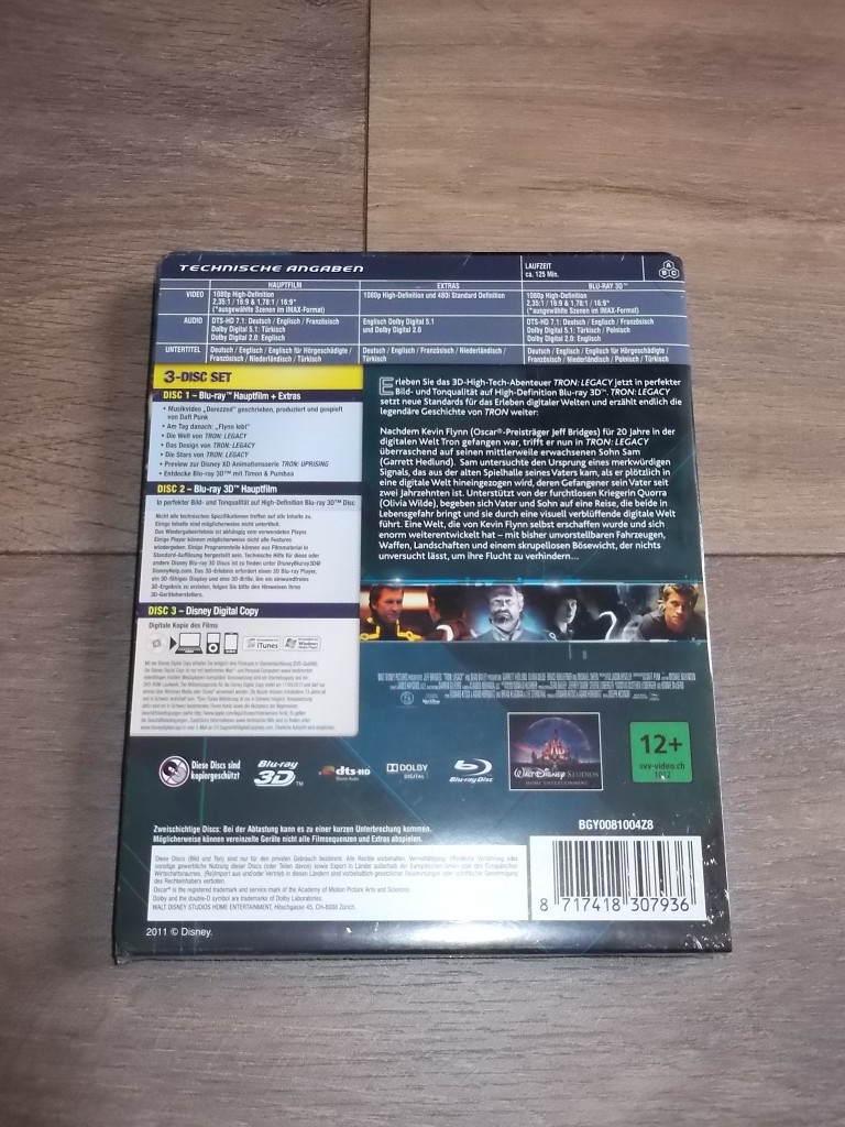 TRON Legacy (Limited Steelbook Edition) (+ 3D Blu-ray + Digital Copy) (2)